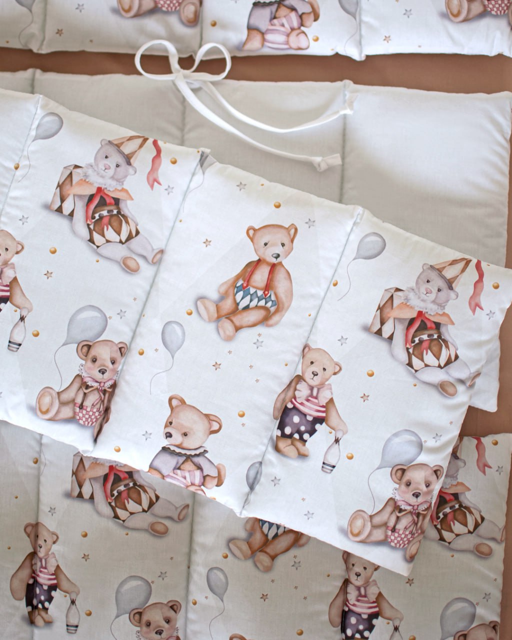 Бампер з 3 частин Бебі Верес 