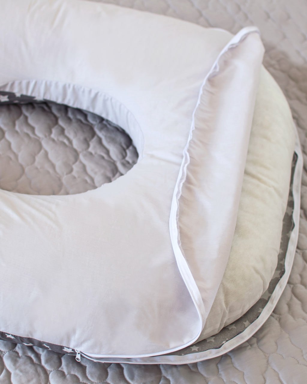 Подушка для вагітних П-подібна Бебі Верес ''Сіра в зірочки'' (140*75*15)